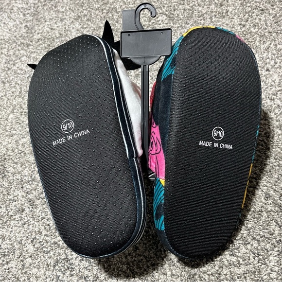 Nightmare Before Christmas Womens Slip On Slippers Size 9/10 - Picture 5 of 5